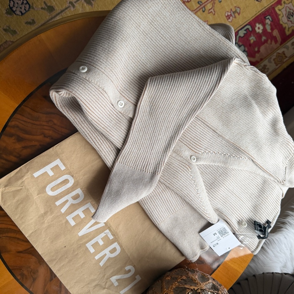Cardigan Sweater Size M Forever 21